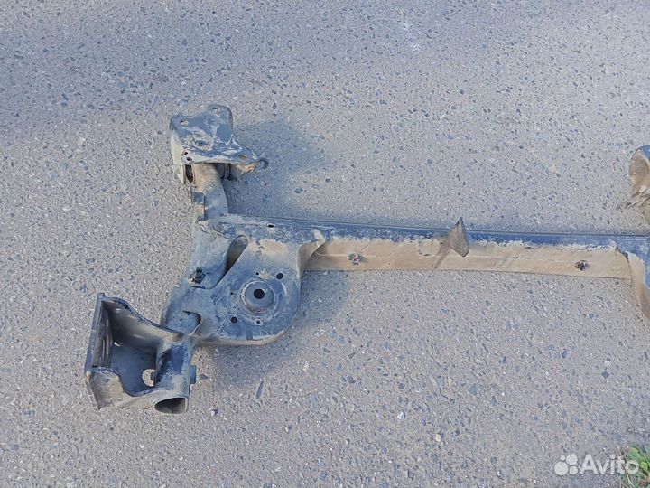 Балка задняя Renault Arkana