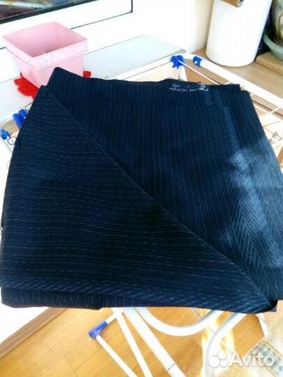 Ткань шерстяная костюмная темно-синего цвета