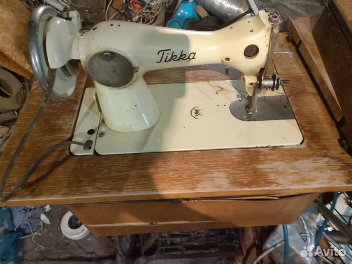 Швейная машина ножная тикка