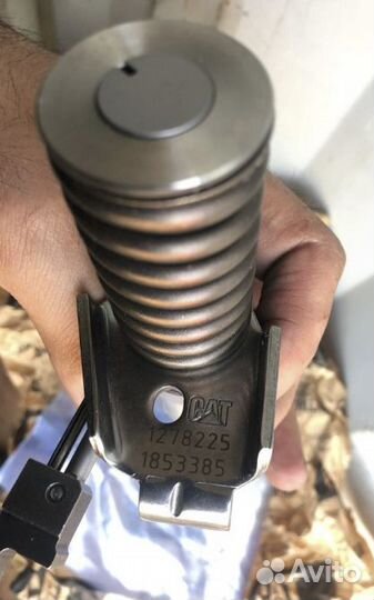 Форсунки сат 127-8225 Cat 3116 новый оригинал