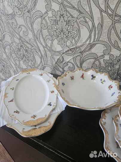 Набор столовой посуды на 6 персон