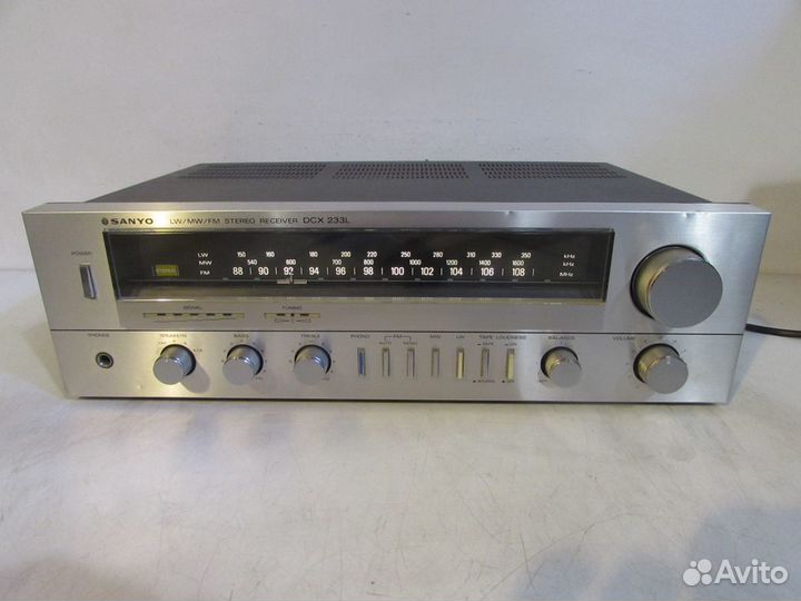 Sanyo DCX 233L Стерео Ресивер Japan