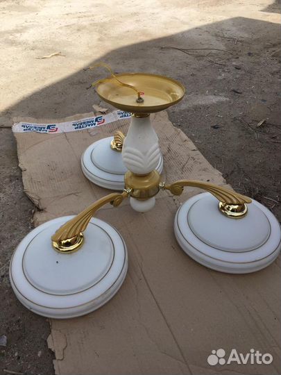 Люстра потолочная