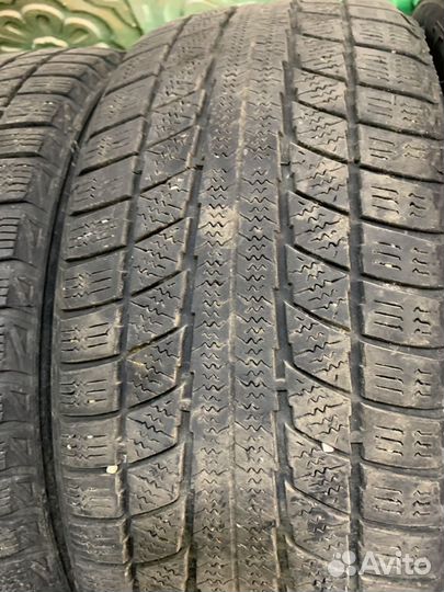 Triangle TR777 215/55 R17