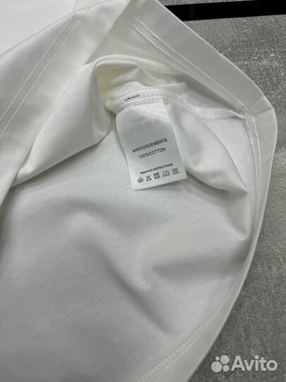 Футболка Prada