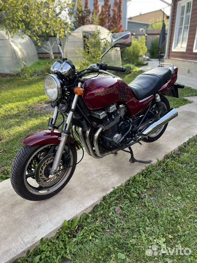 Honda cb 750