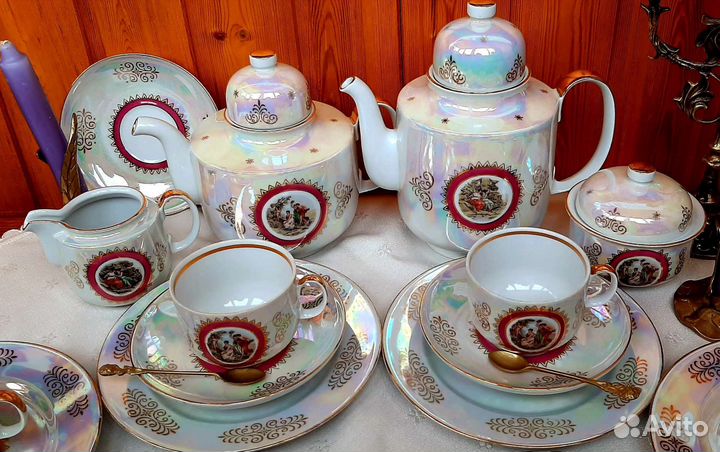 Старинный чайный сервиз 