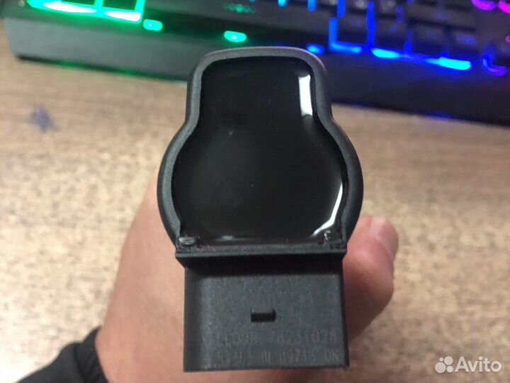 Катушка зажигания VAG 07K905715D