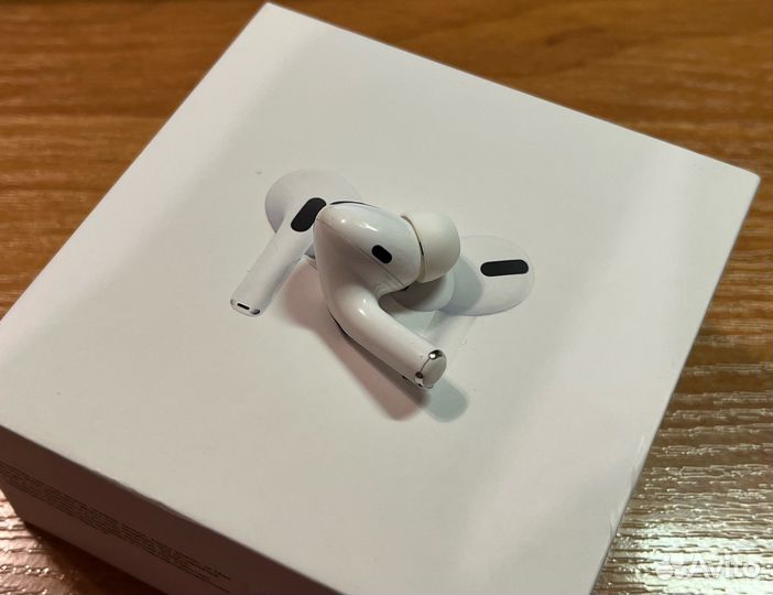 Наушник Airpods Pro левый оригинал