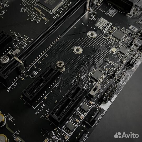 Материнская плата MSI Z490 Gaming Plus