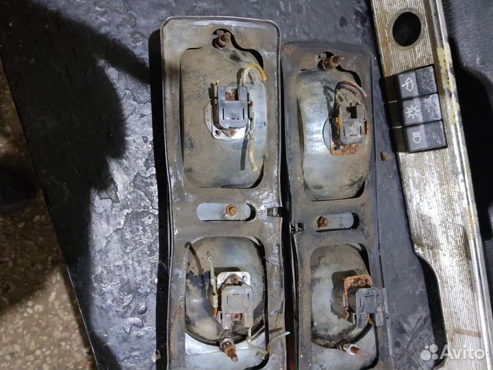 Задние стопы 2101