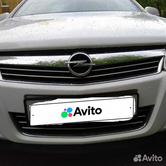 Opel Astra 1.8 МТ, 2011, 114 000 км