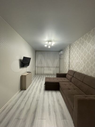 2-к. квартира, 56 м², 3/8 эт.