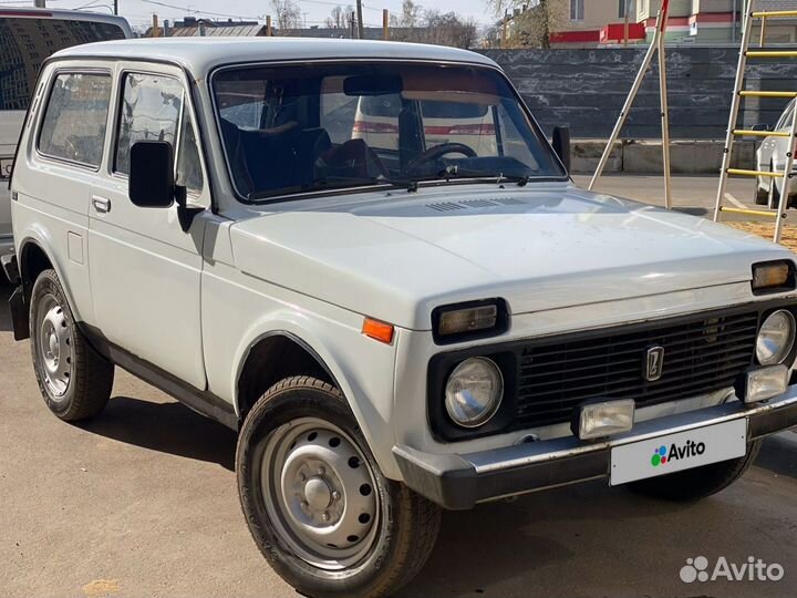 LADA 4x4 (Нива) 1.7 МТ, 1998, 170 000 км