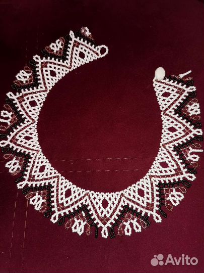 Ожерелье из бисера