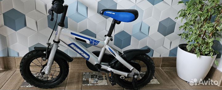 Детский 4х колесный велосипед