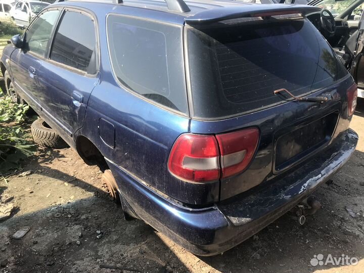 Стёкла боковые на Suzuki Cultus 1996г(универсал)