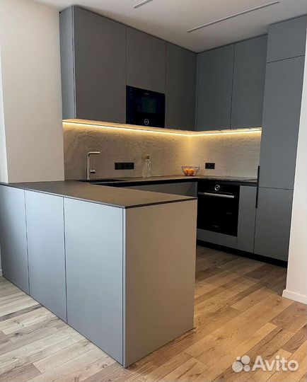 Кухня на заказ от фабрики