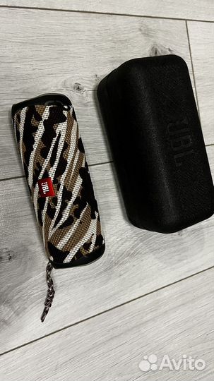 Колонка jbl flip 5