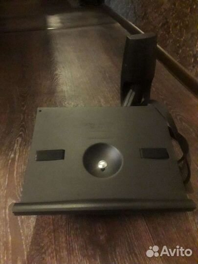 Подставка для телевизора настенная 