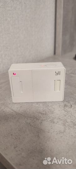 Экшен камера xiaomi yi