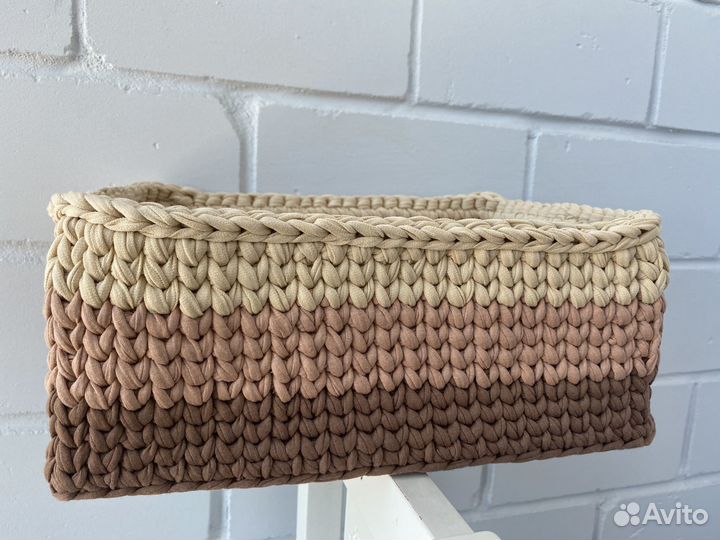 Корзинка из трикотажной пряжи интерьер