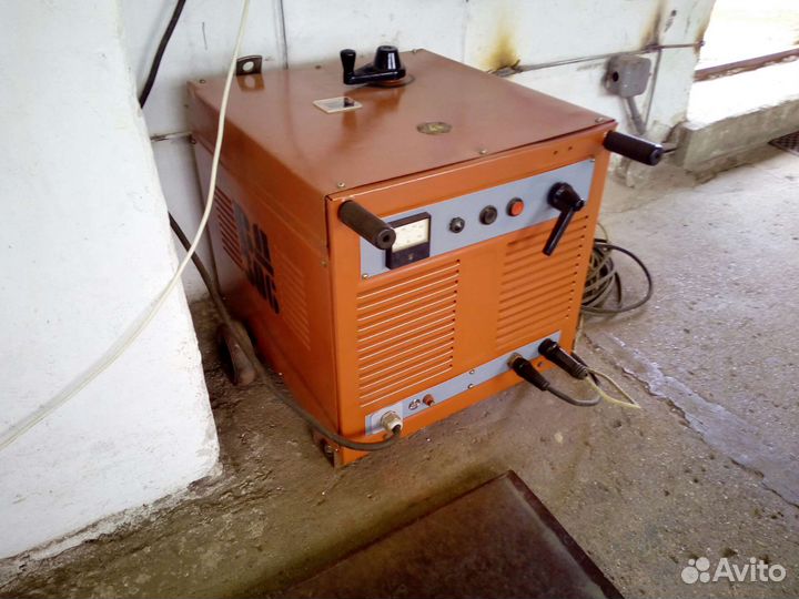 Сварочный аппарат