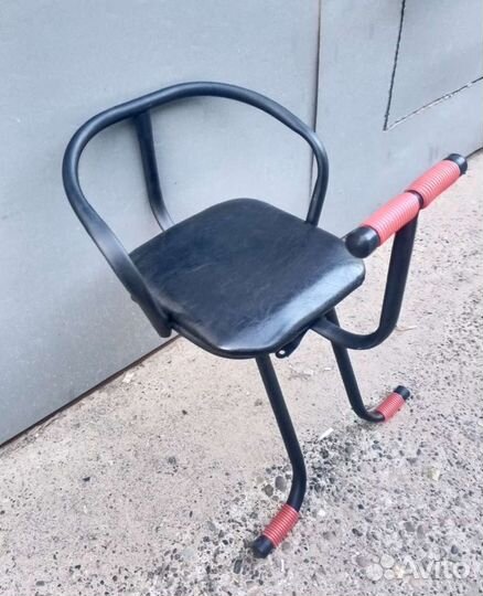 Детское кресло