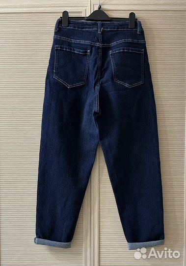 Джинсы