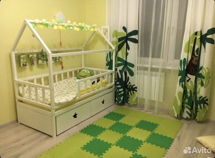 Кровать домик