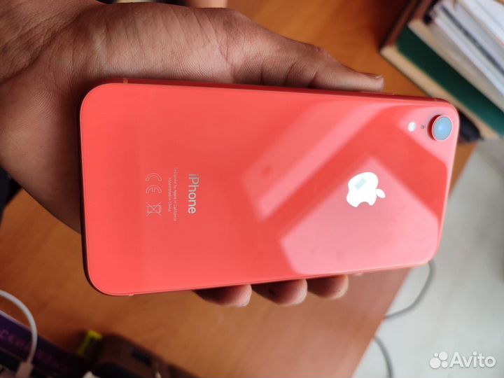 iPhone Xr, 128 ГБ