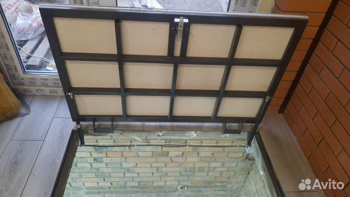 Люк напольный в подвал под плитку,ламинат