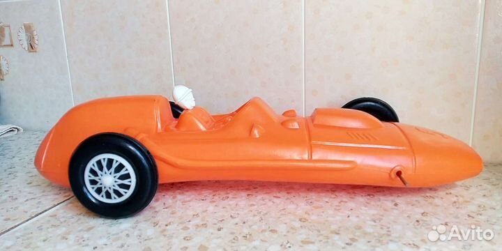 Гоночный автомобиль СССР пластмасса дутыш
