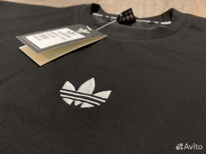 Футболка Adidas