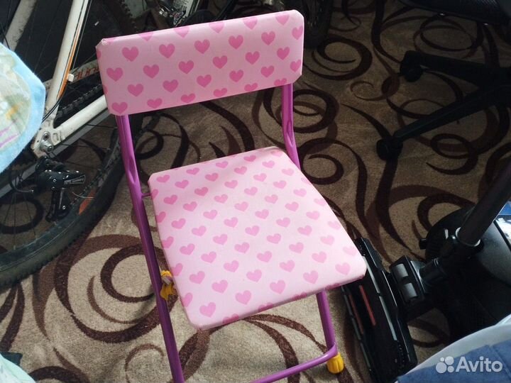 Детский стол и стул