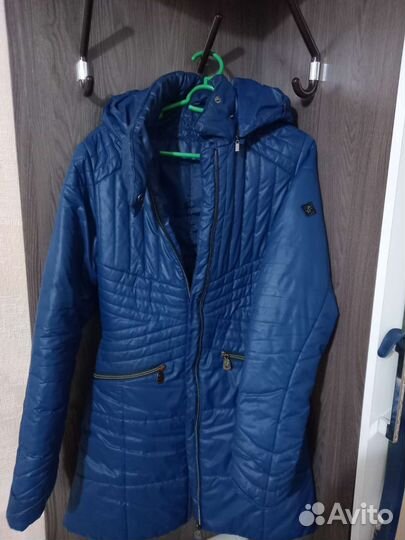 Куртка демисезонная женская 46 размер