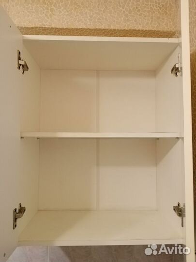 Кухонный навесной шкаф бу