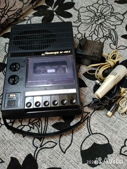 Кассетный магнитофон Легенда 404