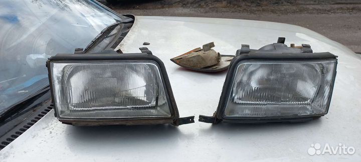 Фара передняя audi 100 c4