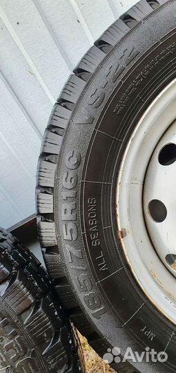 Volex E3/L3 185/75 R16