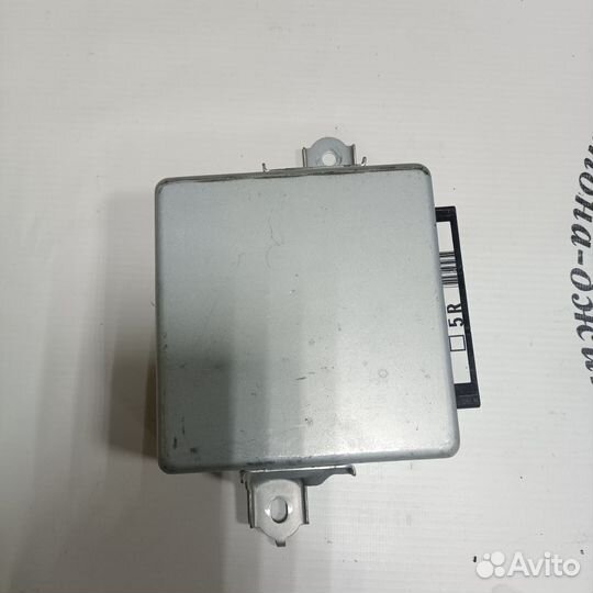 Блок управления подвеской lexus rx 300 330 350