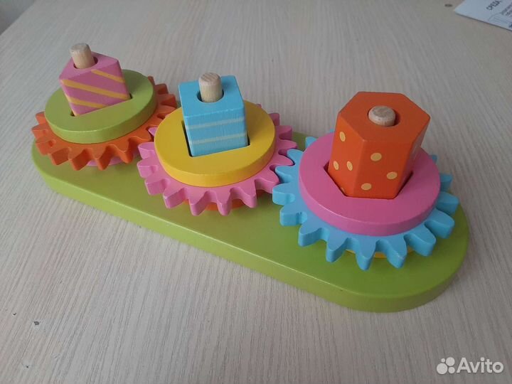 Деревянный сортер шестеренки