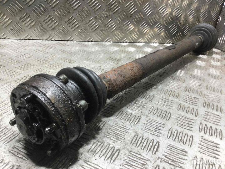 Полуось передняя правая (приводной вал, ШРУС) Volkswagen Golf AKL AKL
