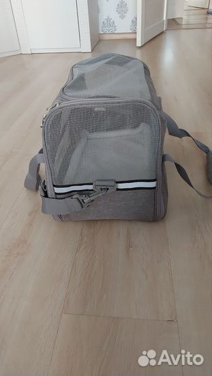 Переноска для кошек и собак и домик