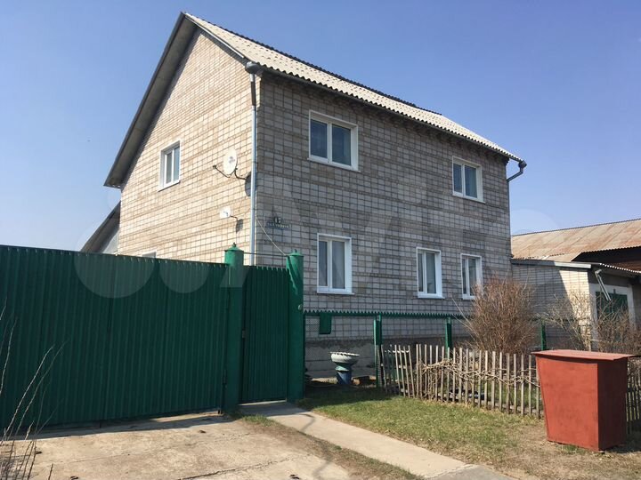 Коттедж 150 м² на участке 9,5 сот.