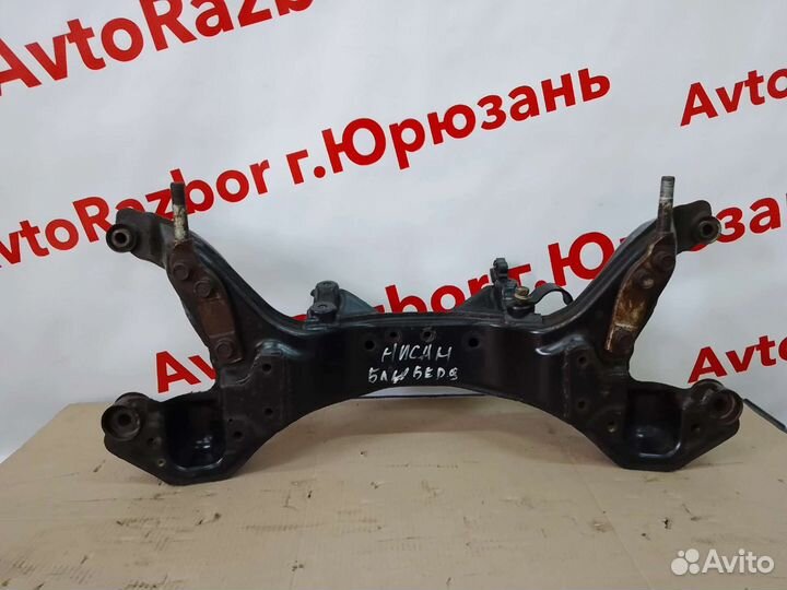 Передний подрамник nissan bluebird u14