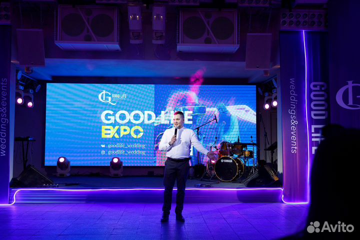 Ведущий на свадьбу