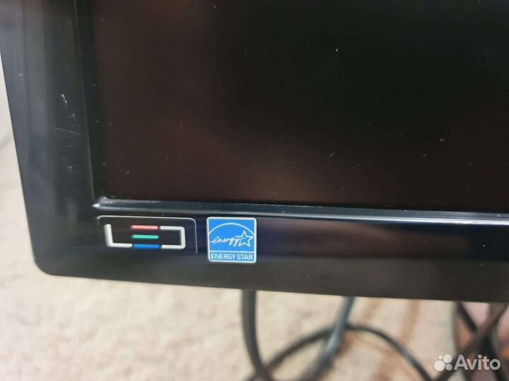 Монитор Samsung 20