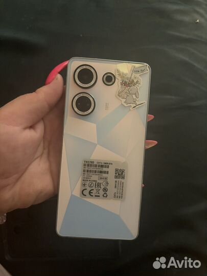TECNO Camon 20 Pro, 8/256 ГБ