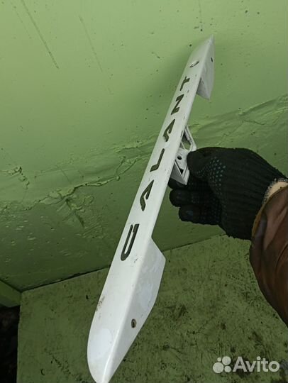 Накладка багажника Mitsubishi galant EA1A